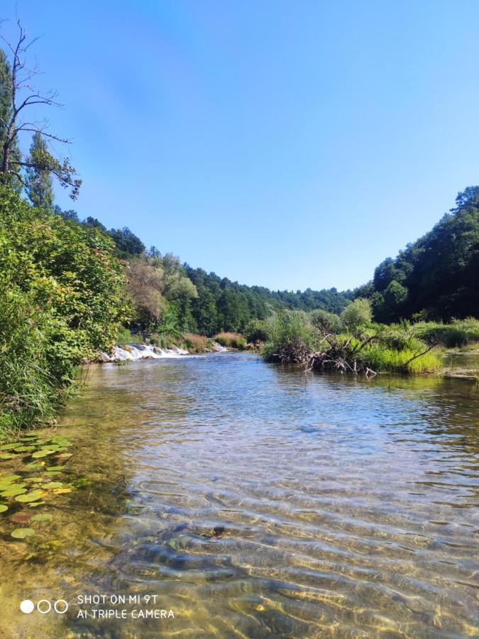 Smaragd River Near Rastoke & Plitvice Lakes سلوني المظهر الخارجي الصورة