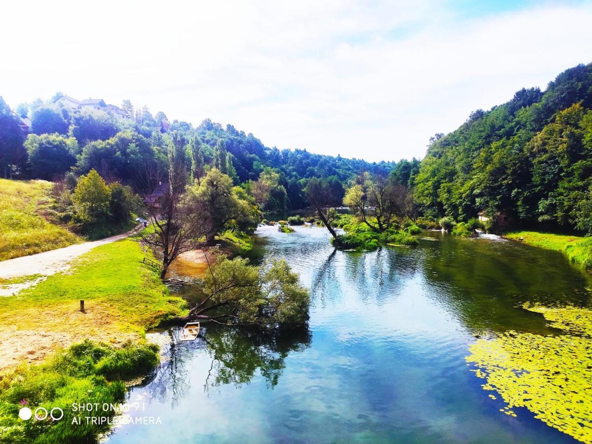 Smaragd River Near Rastoke & Plitvice Lakes سلوني المظهر الخارجي الصورة